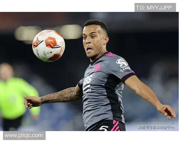 西班牙足球白色战袍中的传奇球星与辉煌历史探秘