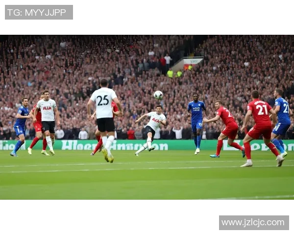 足球历史中的零号球员：他们如何在绿茵场上书写独特篇章