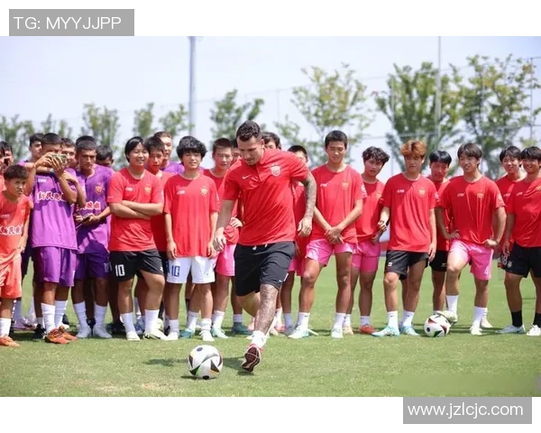 银川足球赛最新球星名单揭晓 各路明星加盟助力赛事精彩纷呈